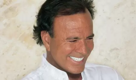 Julio Iglesias