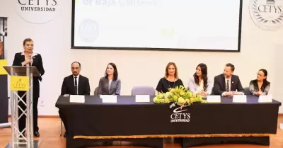 Fortalece FGE y consulado de Estados Unidos en Tijuana capacitaci�n de personal 