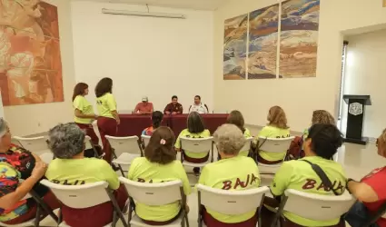 Resalta Selecci�n Estatal de Cachibol apoyo de Erik "El Terrible" Morales