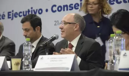 Encuentro Internacional para fortalecer el comercio mundial