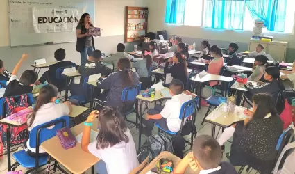 Imparte Educaci�n Municipal charlas sobre bienestar animal y consecuencias del t