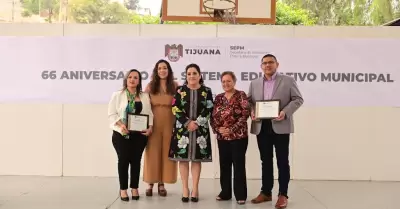 Ayuntamiento de Tijuana celebr el 66 aniversario del Sistema Educativo Municipa