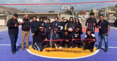 Entrega de equipo deportivo y rehabilitacin de cancha de Cobach en La Morita