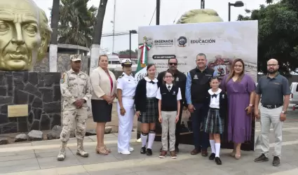 Conmemoran CCII Aniversario de la Consumacin de la Independencia de Mxico