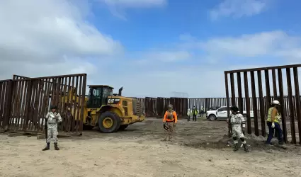 Muro por Playas de Tijuana