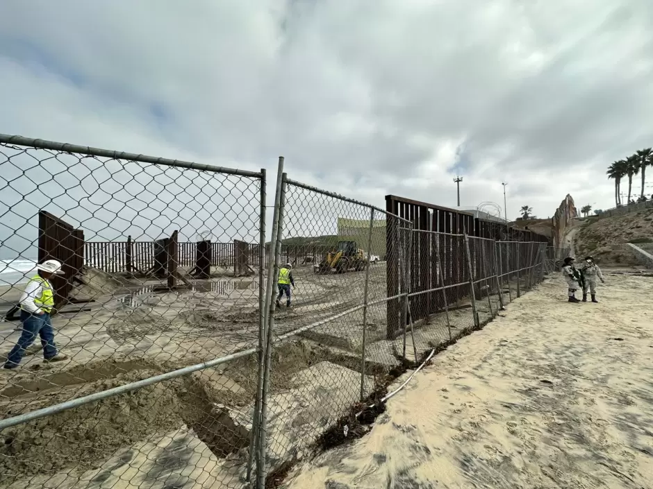 Muro por Playas de Tijuana