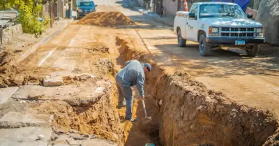 Reparan red de alcantarillado sanitario en colonia Loma Alta