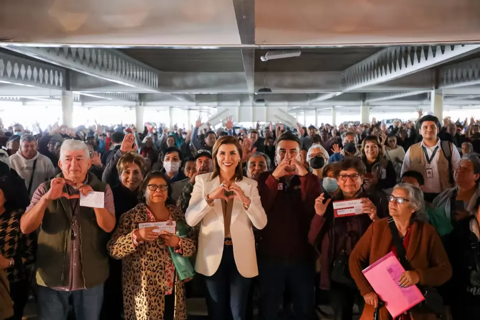 Atienden a ms de 105 mil personas adultas mayores en centros especializados