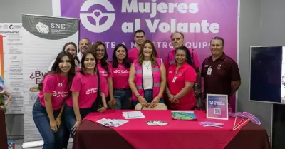 Mdulo de "Mujeres al volante" en Fiestas del Sol en Mexicali