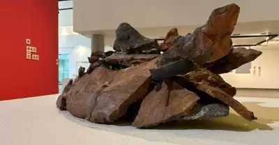 XXIV Bienal de Artes Pl�sticas de Baja California en el CEART Ensenada