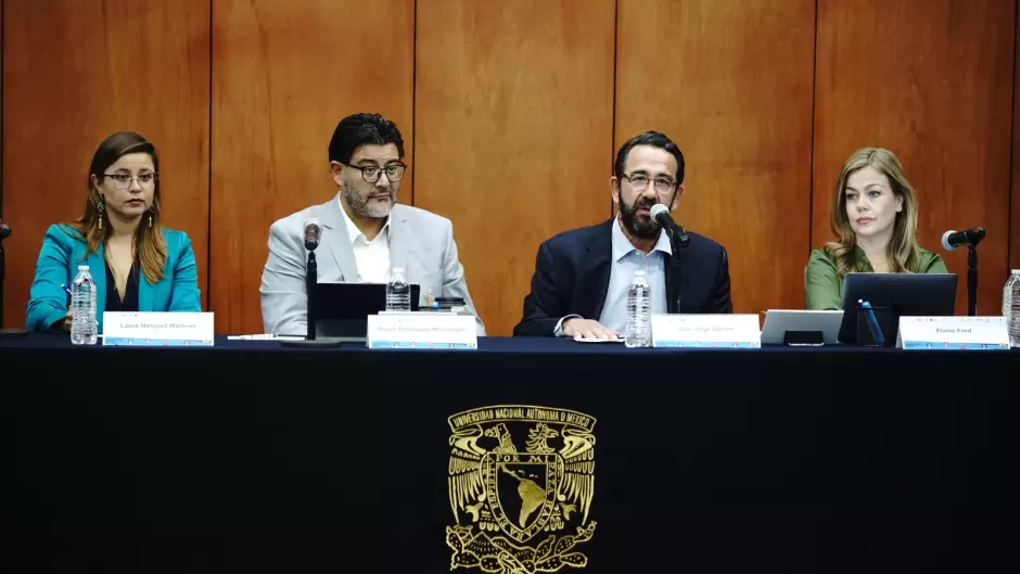 Estrategias digitales para acercar el gobierno a la ciudadana