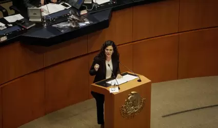 Luisa Mara Alcalde en el Senado