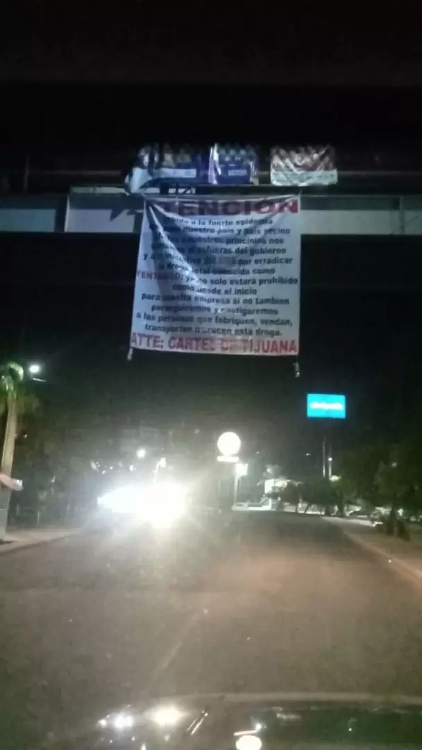Narco manta contra el fentanilo en Tijuana