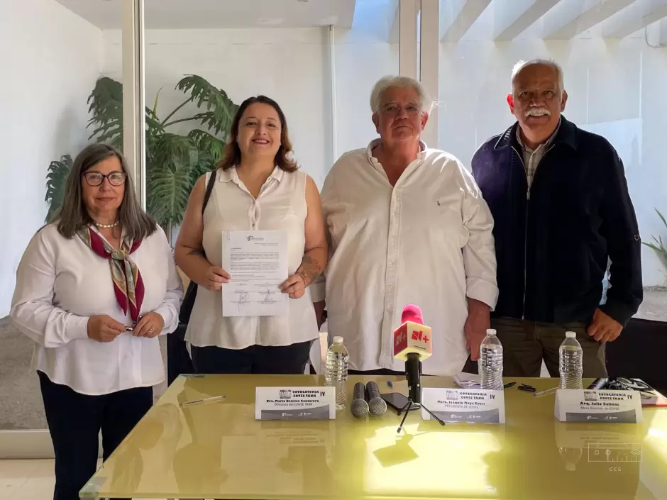 Firman Convenios para la IV Edicin del COVEE Tank Emprendedor