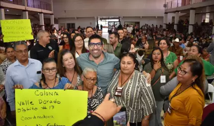 Toma de protesta a promotores por el bienestar