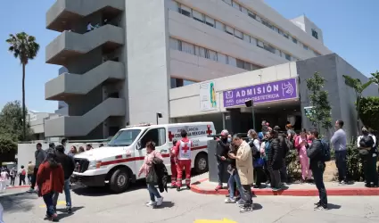 Ms de 100 personas intoxicadas tras cena en hotel de Tijuana