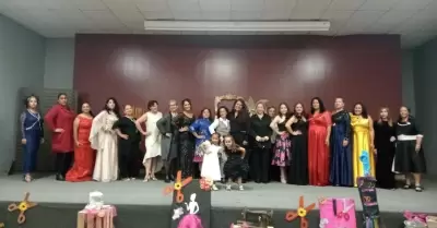 Presentan pasarela alumnas de centros de desarrollo comunitario del SDIF