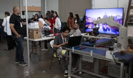 Realiza Secretar�a de Educaci�n BC Expo Universidad 2023