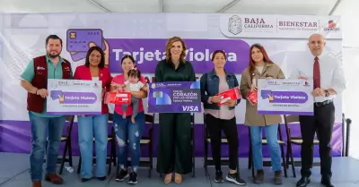 Empoderan a mujeres con Tarjeta Violeta