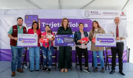 Empoderan a mujeres con Tarjeta Violeta