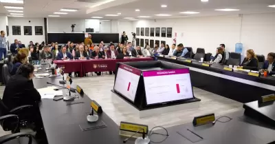 Tesorer�a municipal compareci� ante la Comisi�n de Coordinaci�n Pol�tica del