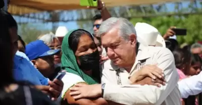 AMLO en visita a la tribu yaqui