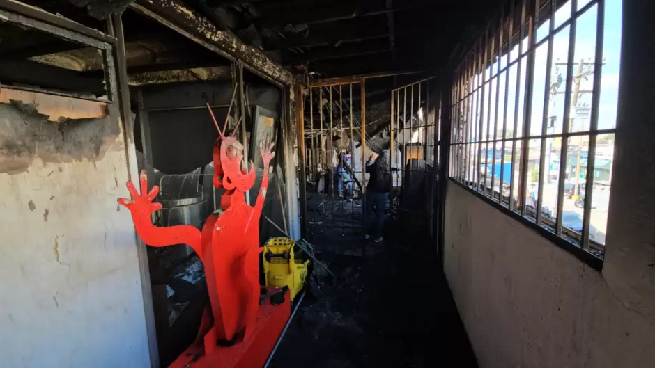 Maestros, alumnos y exalumnos buscan levantar la Escuela Superior de Artes Visuales tras incendio provocado