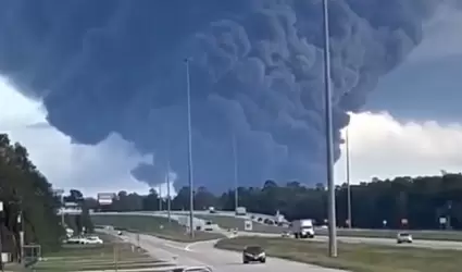 Explosin en planta qumica de Sheperd, Texas