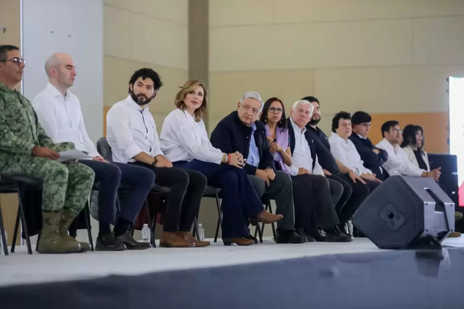 AMLO y Marina del Pilar en Mexicali