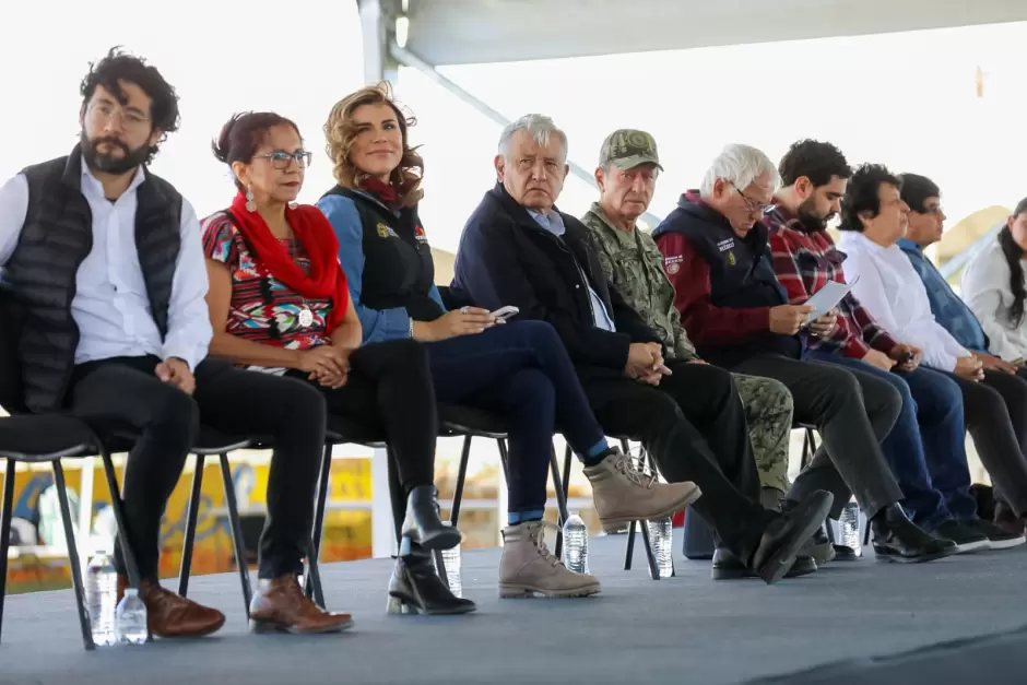 Presentan AMLO y Marina del Pilar programas de apoyo a San Felipe