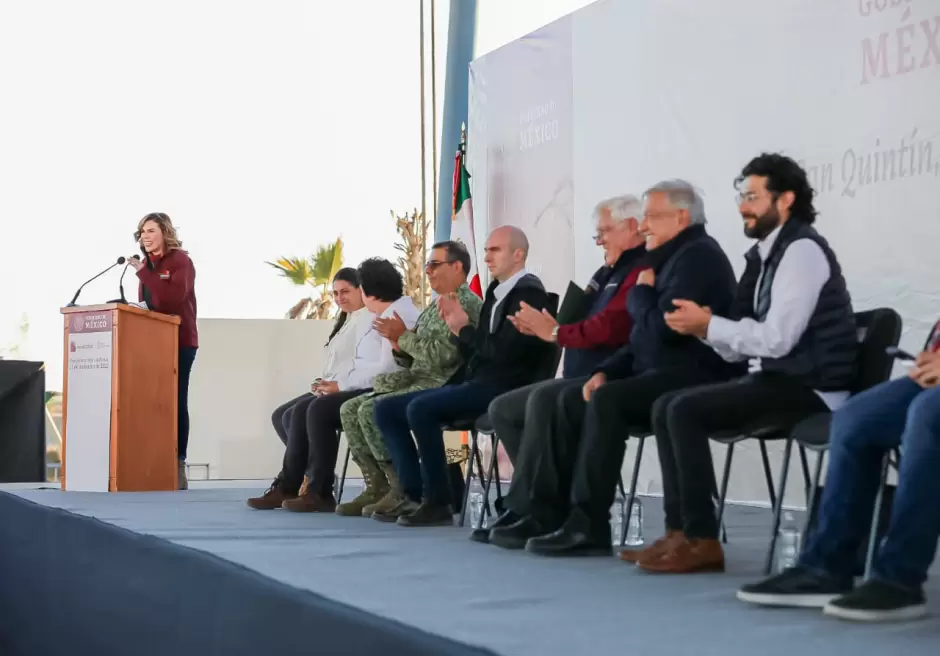 Anuncia AMLO acciones de regularizaci�n de la tierra en San Quint�n