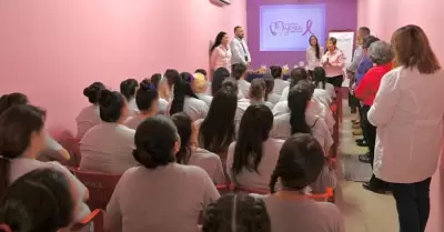Imparten capacitación sobre prevención de cáncer de mama en Cereso de Mexicali