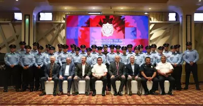 Tijuana tiene el mejor cuerpo de bomberos del pa�s; se grad�an nuevos elementos