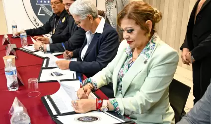 Firman fideicomiso para la jubilacin de personal de la FGE