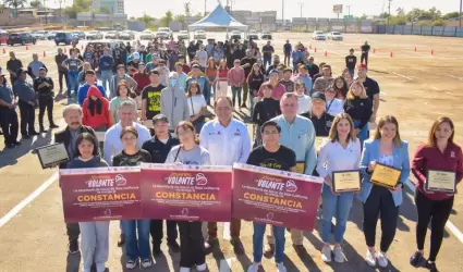 Otorgan constancias en pr�cticas masivas de manejo por la salud y seguridad de "