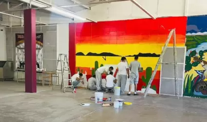 Imparten CESISPE e ICBC curso de t�cnica muralista a j�venes del CIA Mexicali