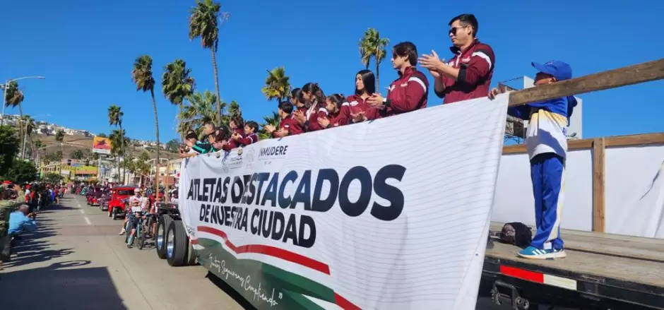 Desfile cvico deportivo conmemorativo al 113 aniversario del inicio de la Revolucin Mexicana