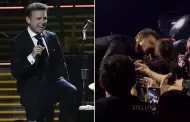 VIDEO Luis Miguel da beso a niña en concierto y en redes lo critican