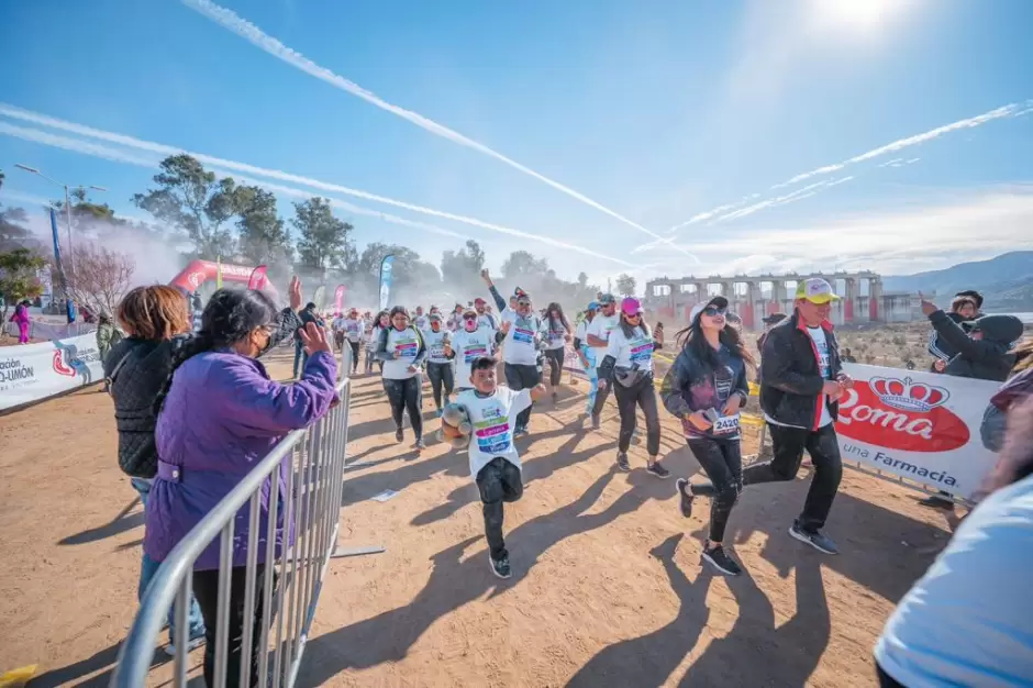 Carrera "Corre con Color" en inauguracin de Parque Esperanto