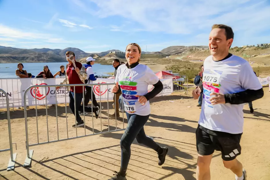 Carrera "Corre con Color" en inauguracin de Parque Esperanto