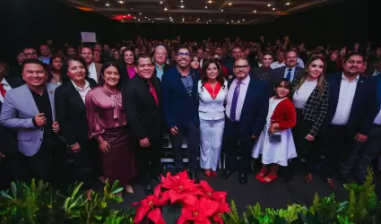 Diputada Claudia Agat�n presenta su segundo informe legislativo y de gesti�n