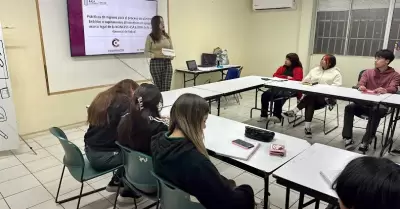 COEPRIS BC capacita a estudiantes de Gastronom�a CONALEP en normativas para nego