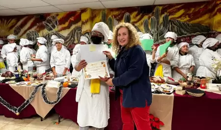 Demuestran estudiantes de CONALEP plantel Tijuana II talento culinario en concur