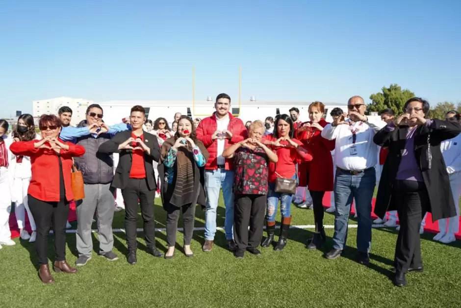 Lazo rojo por la lucha contra el Sida