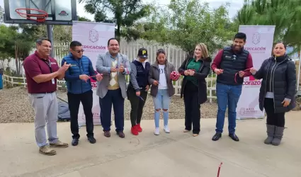 Continan con entrega de obras de infraestructura en escuelas de Tecate