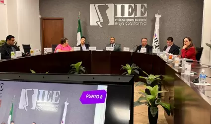 Celebra Consejo General del IEEBC su sesin extraordinaria 26