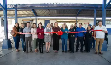 Suman acciones sociedad y gobierno a favor de la comunidad educativa de la prima