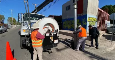 Realiza CESPM desazolve en la colonia santa mar�a para mejorar sistemas de drena