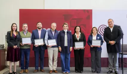 Reconoce gobierno de Marina del Pilar a empresas que promueven los derechos huma