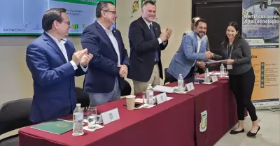 Forman talento en BC para la industria estrat�gica de semiconductores: SEI